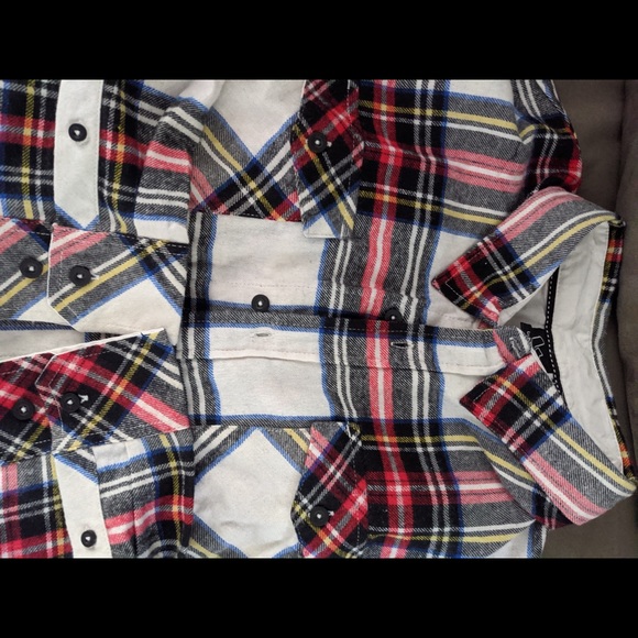 Brand new men’s flannel XXL
Nordstrom Burnside - Picture 3 of 4